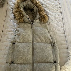 GAP Fur Vest